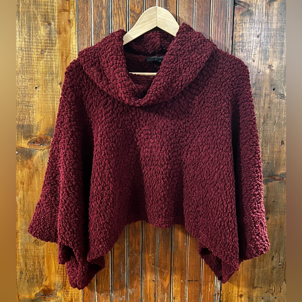 Burgundy Wine Boucle Cowl Neck Poncho Sweater w/Dolman Sleeve Size Small